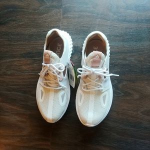 Adidas Run Lux Clima running shoe